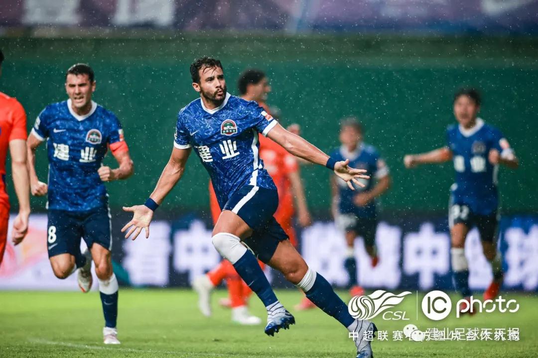 قرعة ربع نهائي دوري أبطال أفريقيا 2023مواجهات مثيرة وتوقعات كبيرة