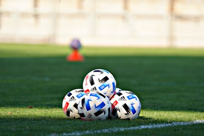 ملخص مباراة ليفربول ومانشستر يونايتد اليومصراع العمالقة في الدوري الإنجليزي