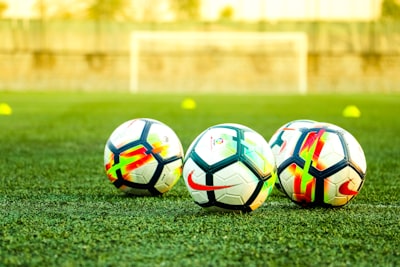 متى قرعة نصف نهائي دوري أبطال أوروبا؟